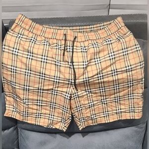 Men's Burberry Beige and Black Plaid Shorts